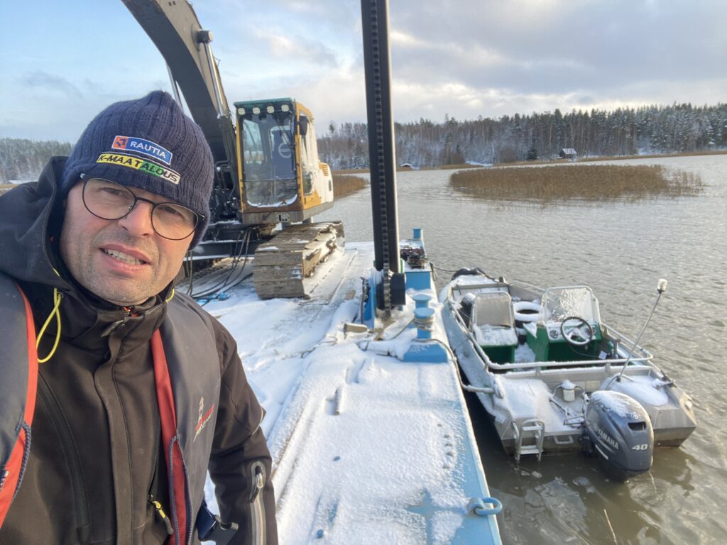 Meri Works A. Saario ruoppaus ja merikuljetukset Varsinais-Suomi